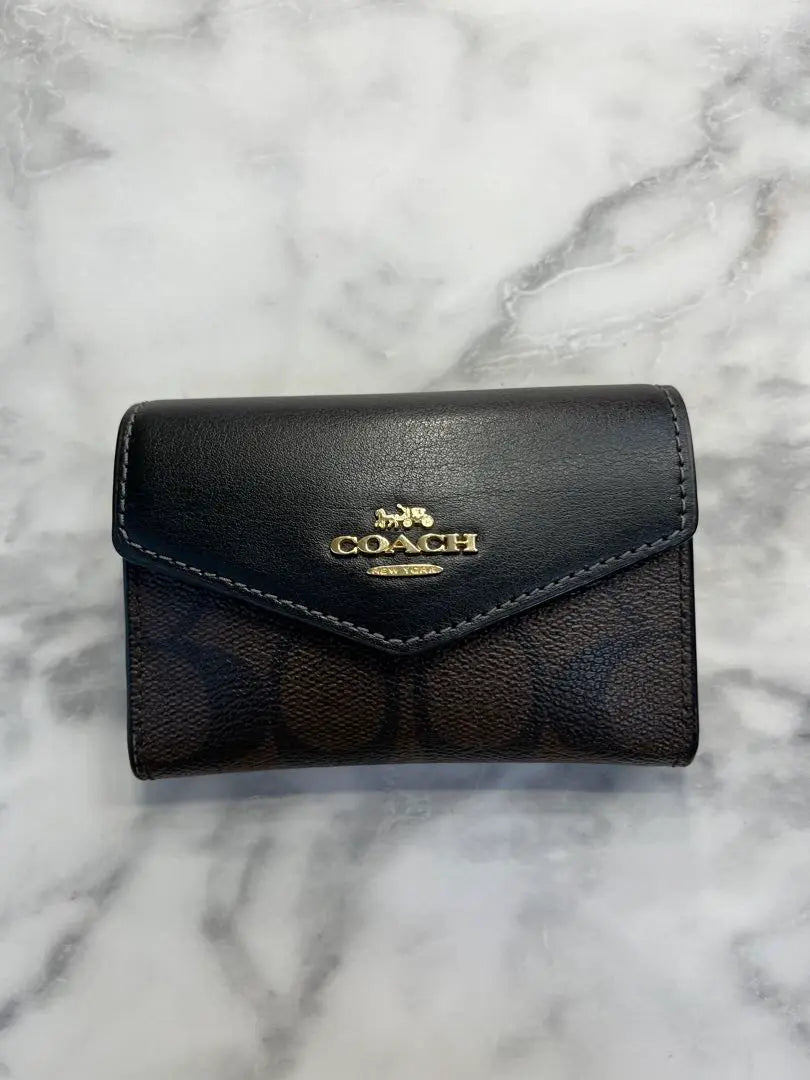 coach card case signature