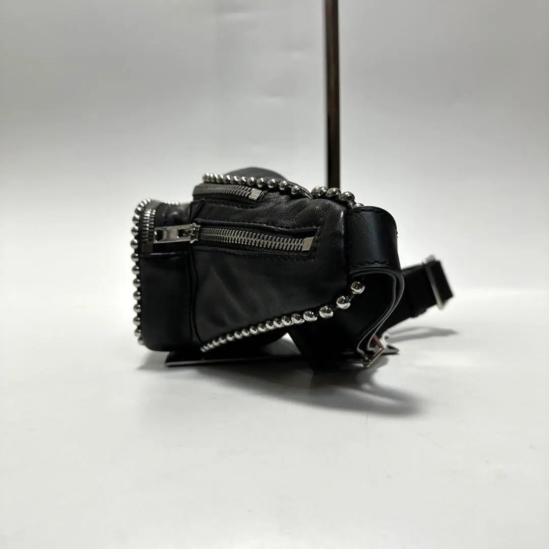 g94 [Extremadamente hermoso] Bolso de cintura de cuero negro perlado de Alexander Wang