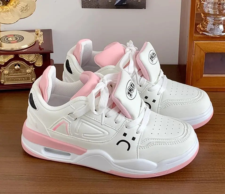 Cute white x pink sneakers, comfortable to wear, cute design, 3 colors