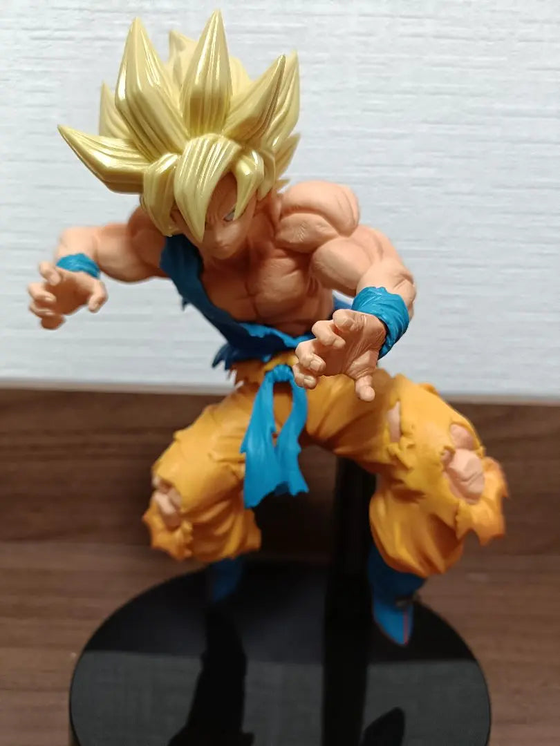 Beautiful condition Dragon Ball Figure Son Goku Fes Set Ichiban Kuji Goku