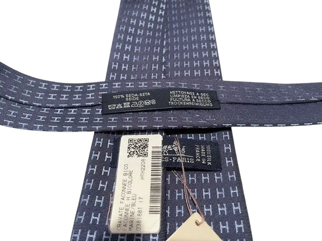 [New tag included] HERMES tie H pattern blue navy fasone