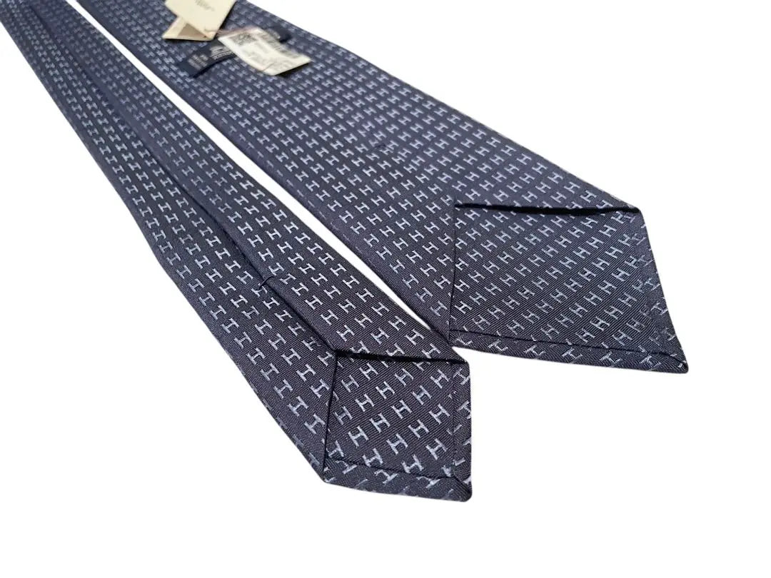 [New tag included] HERMES tie H pattern blue navy fasone