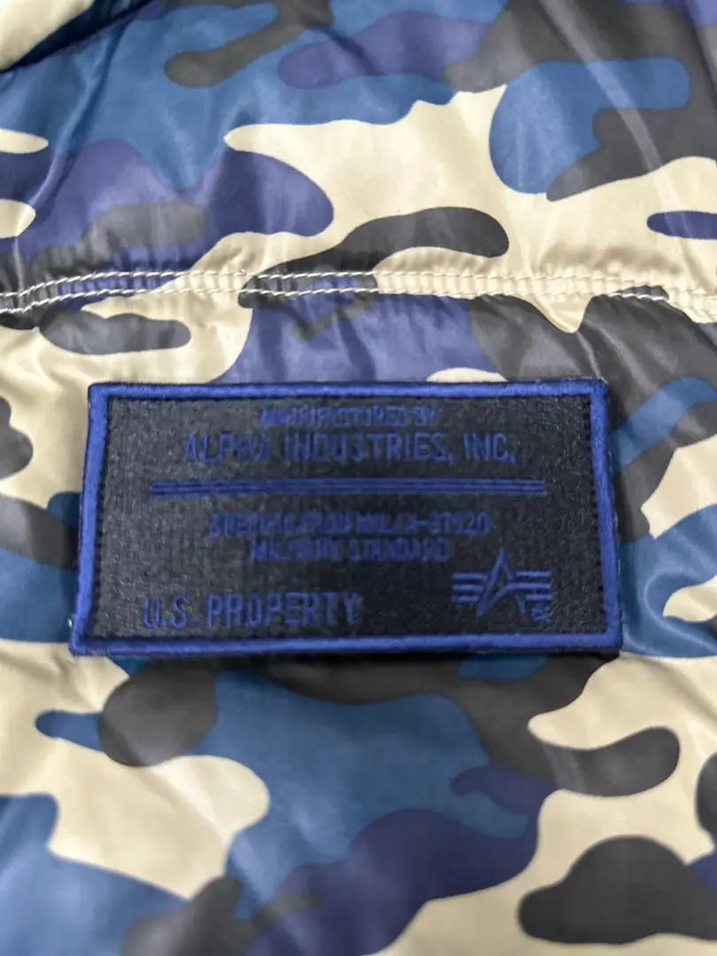 ALPHA Alpha Camouflage Pattern Blue x Beige Down Jacket S Size | ALPHA アルファ　カモフラ柄 ブルー×ベージュ　ダウンジャケット　Sサイズ