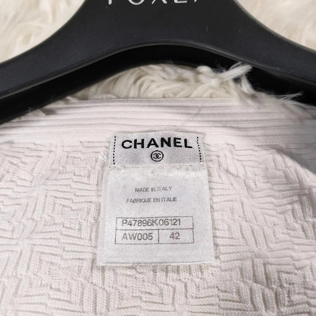 CHANEL Cardigan Jacquard Silver Button Coco Mark White 42