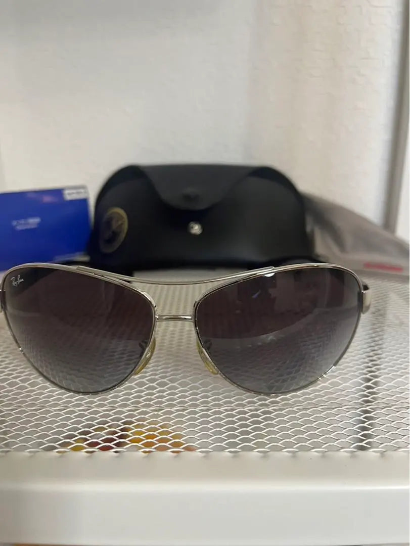 Ray-Ban Almost New Sunglasses with Case