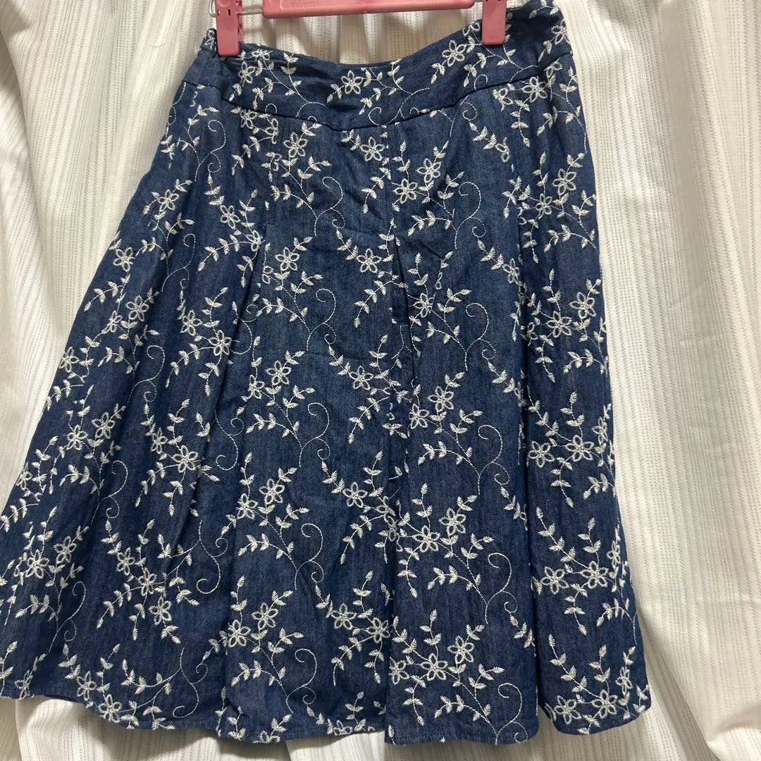 Laura Ashley Denim with lining Botanical pattern Skirt Size 9 [Free shipping]