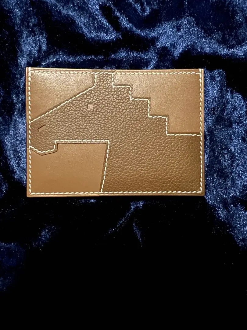 Brand new, unused Hermes card case Cheval Pict HERMES