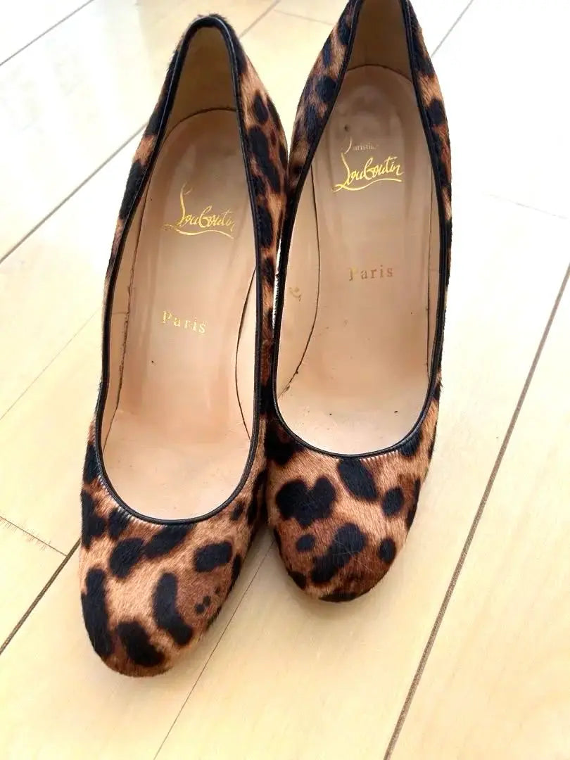 Christian Louboutin ☆ Harako material leopard print / 9cm heel 37 size 24cm