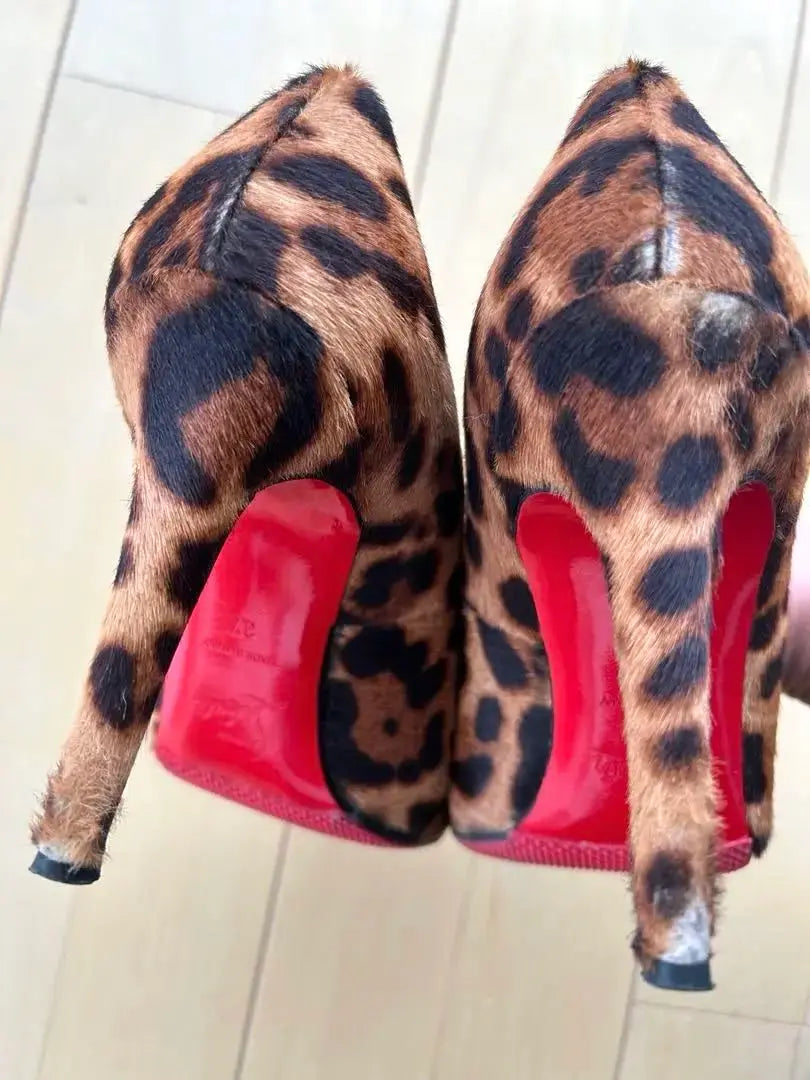 Christian Louboutin ☆ Harako material leopard print / 9cm heel 37 size 24cm