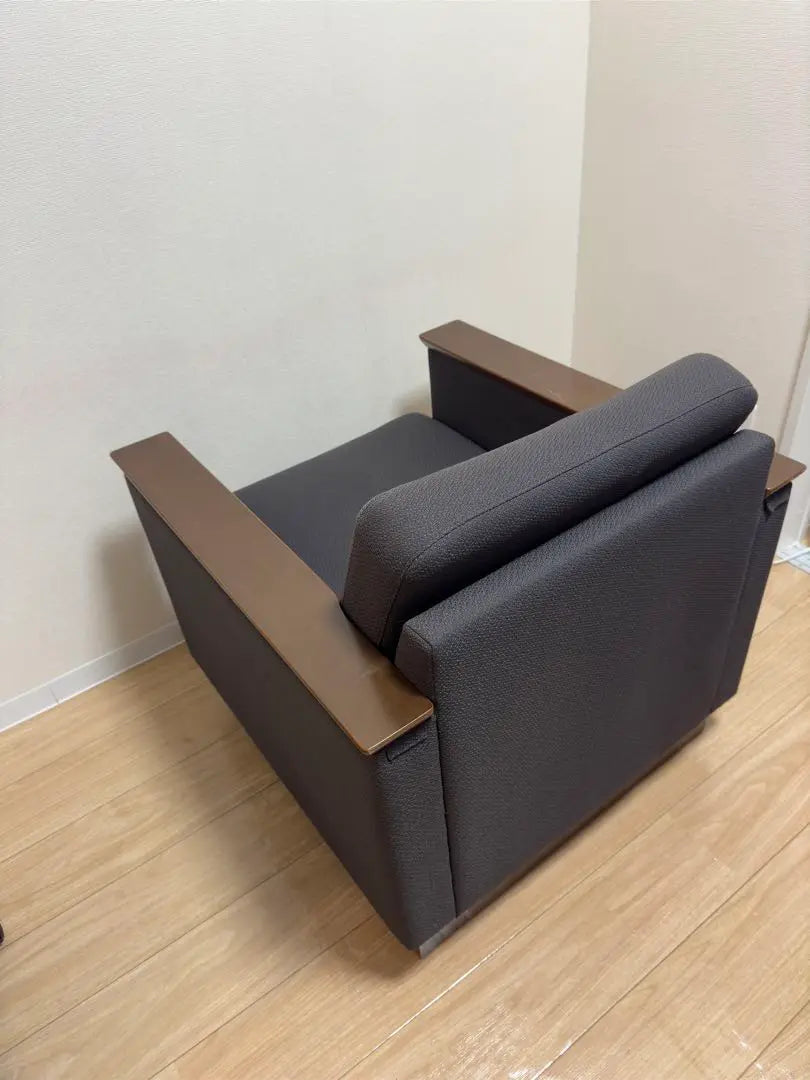 [Pick -up] gray fabric sofa wooden armrest Kokuyo Santa Fe series | 【引き取り可】グレー 布製ソファ 木製肘掛け　コクヨ　サンタフェシリーズ