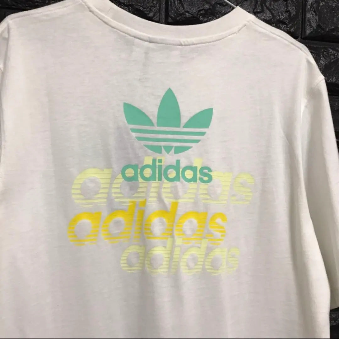 Sale price★No price reduction♪Adidas original★Embroidered logo★Back print☆M