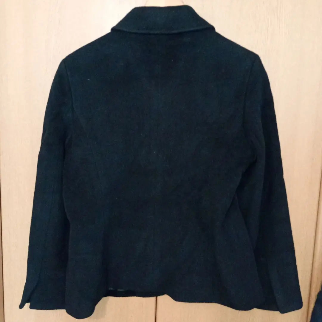 Top season♪Good condition♪ Women's Peacoat Black 13 Bulk discount available!