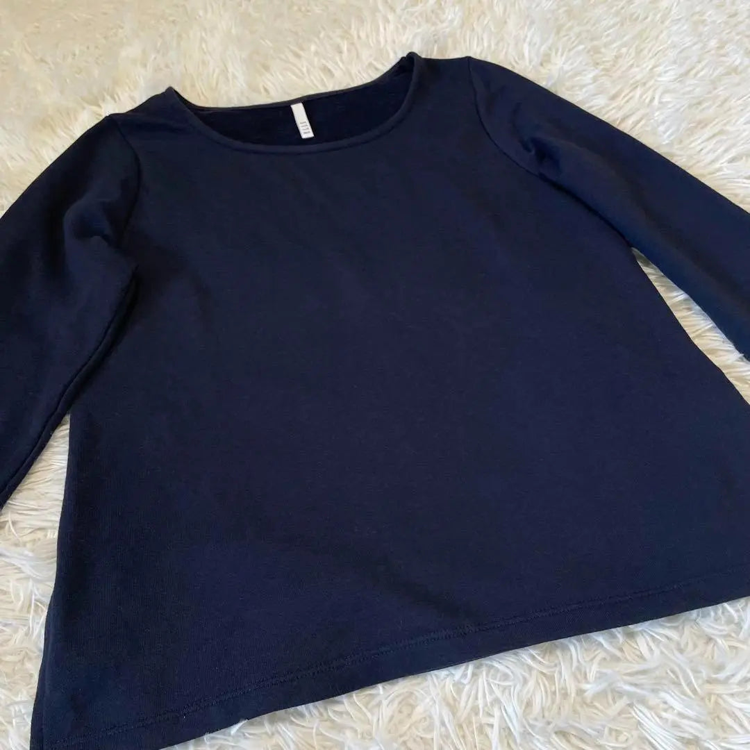 ☆ELLE☆EL [Size 38] Long sleeve cut and sew/Plain/Sweatshirt/Navy/Simple