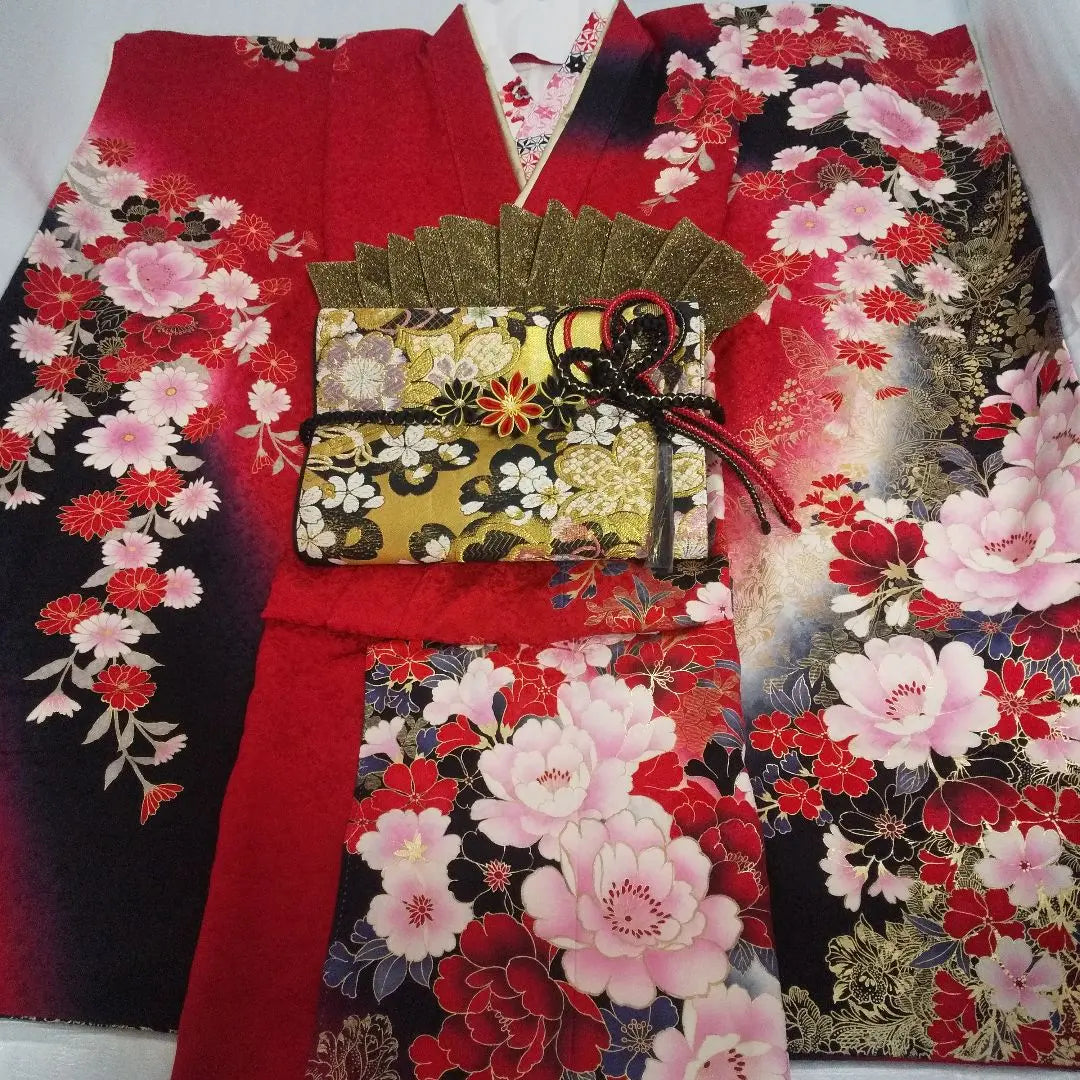 Conjunto completo de kimono de manga larga de seda pura en rojo, negro, dorado y flor de cerezo, etc. Fukuro-obi, obi-jime, obi-age, medio cuello, cuello en capas, ceremonia de mayoría de edad, ceremonia de graduación, etc.