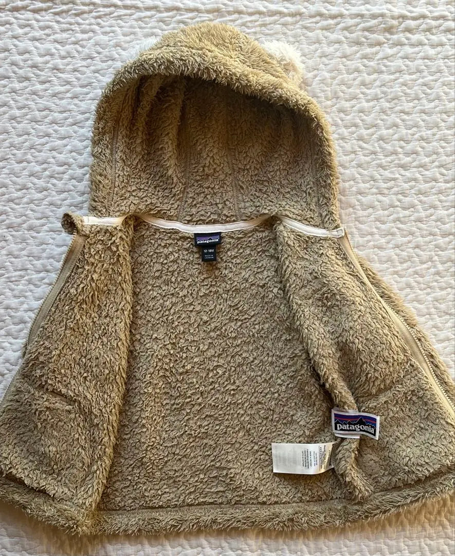 Chaqueta polar con orejas de oso de Patagonia a precio reducido