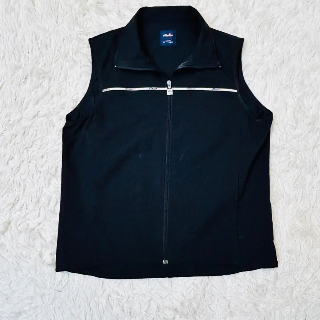 [Popular product] Ellese Logo Line Design Black Sleeveless Cut and Sew | 【人気商品】エッレセ ロゴラインデザイン ブラック ノースリーブカットソー