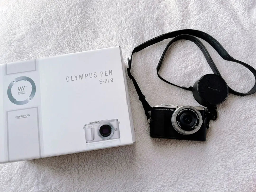 OLYMPUS PEN E-PL9 SLR sin espejo Funda de cuero negro | OLYMPUS PEN E-PL9 ミラーレス一眼 ブラック レザーカバー付き