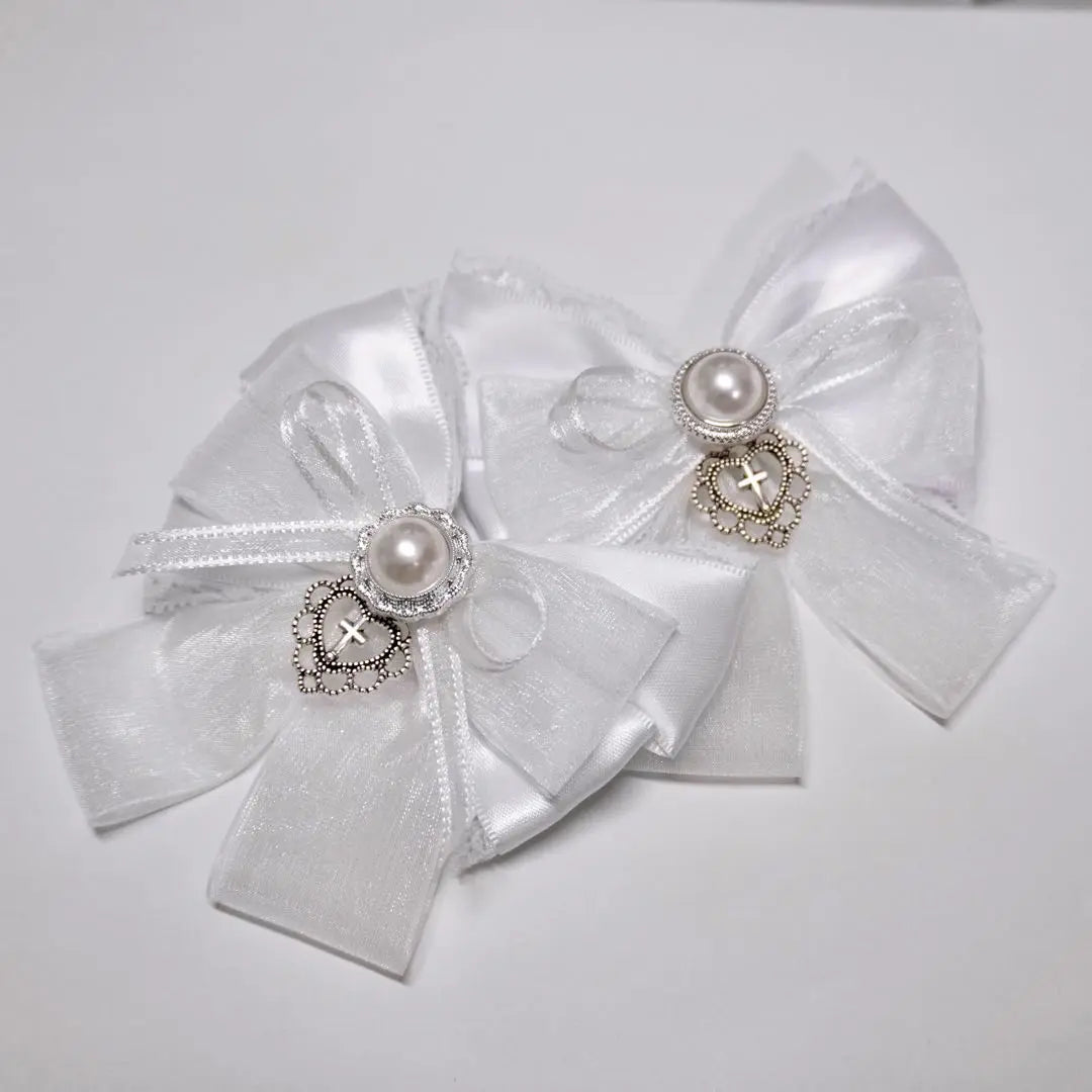 (Handmade) White ribbon hair clip