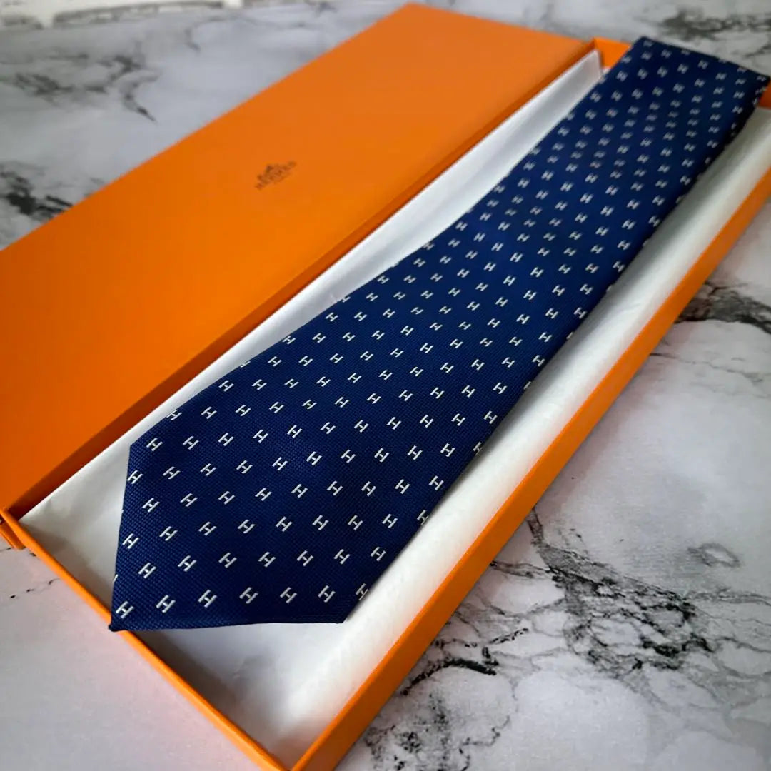 Unused ✨HERMES Hermes Top-grade Tie Fasone H Navy Boxed