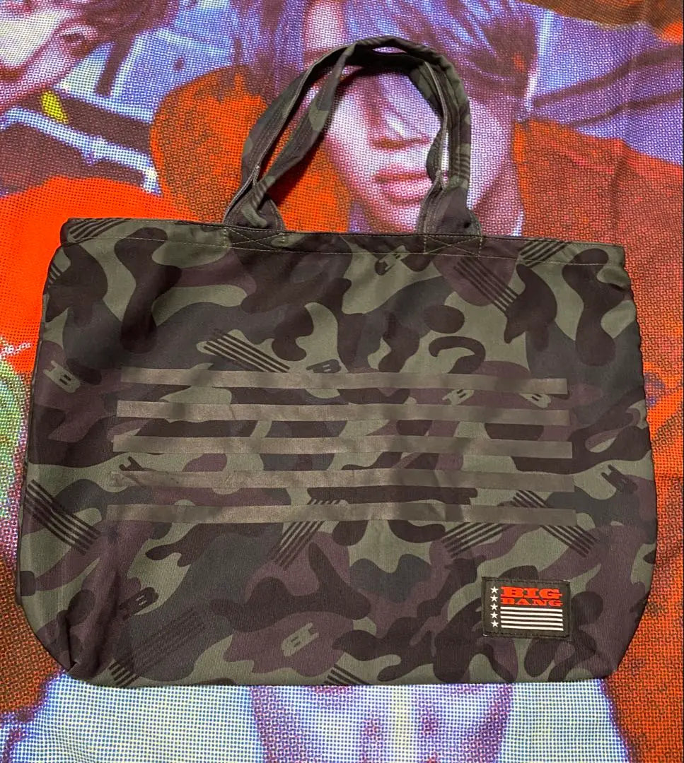 ♦ ️3⚛️BIGBANG [MADE] Bolsa para llevar camuflaje | ♦️3⚛️BIGBANG【MADE】テイクアウトバッグ 迷彩