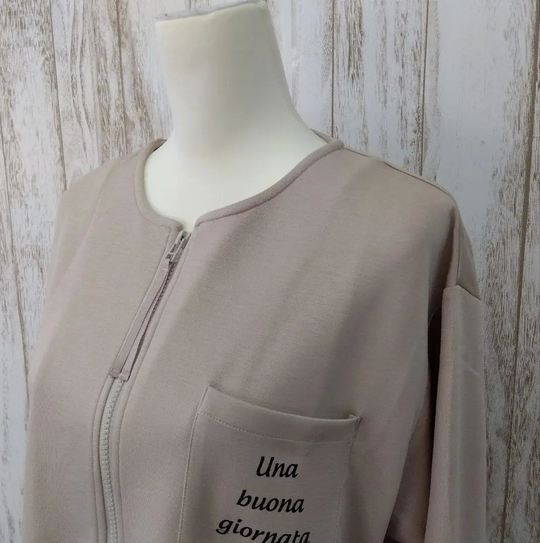 ♥New ♥K&H Sweatshirt Zip-up Logo Cute Beige M~L