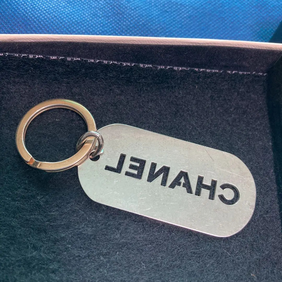 ✨ CHANEL key ring ✨