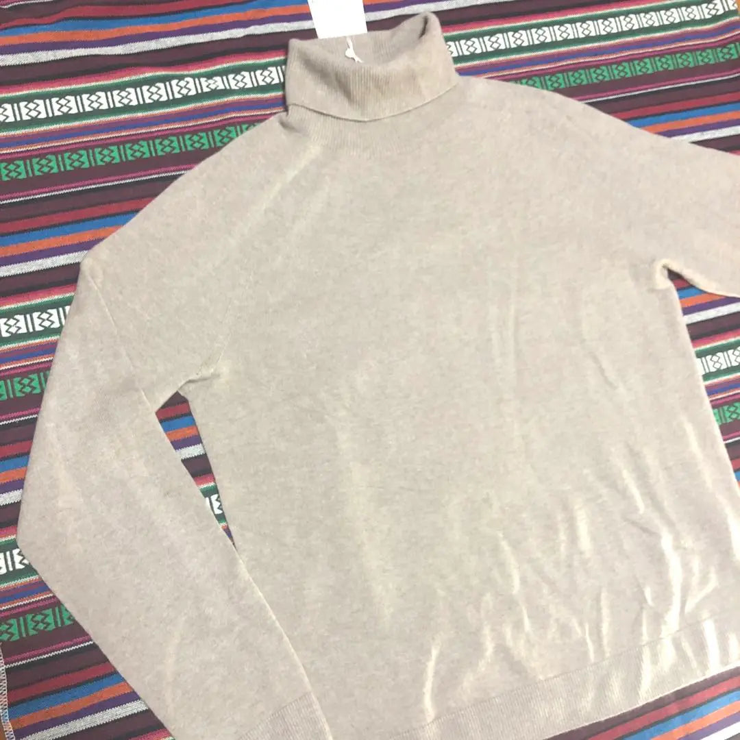 ⭕️UNIQLO ★woman★3D cashmere turtle crew neck sweater