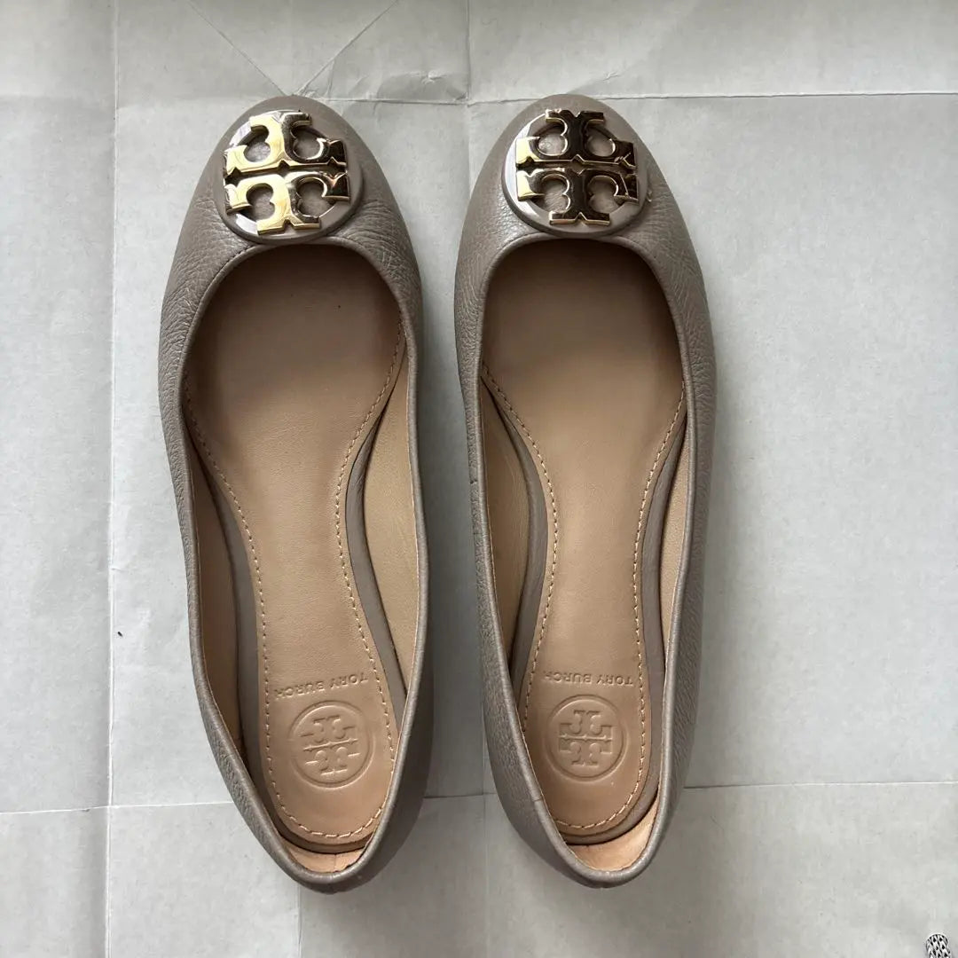 Tory Burch Flat Shoes 5.5 Greige