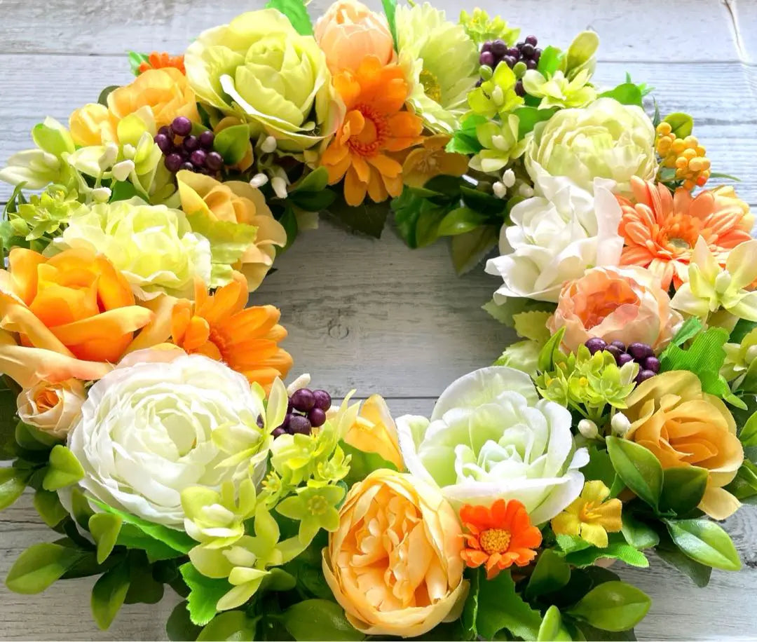 Flower wreath★Spring wreath★Entrance wreath★Orange and green colored roses and gerberas