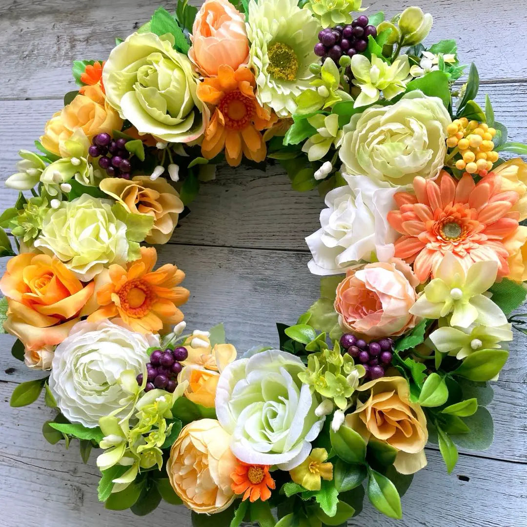 Flower wreath★Spring wreath★Entrance wreath★Orange and green colored roses and gerberas