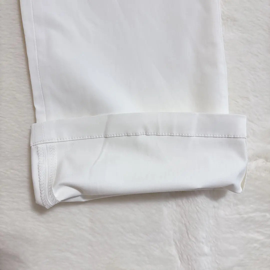 1556 Uniqlo Ultra Stretch Cropped Leggings Pants White White