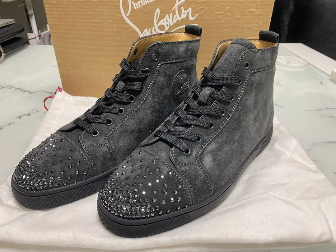 [New] Louboutin vintage sneakers