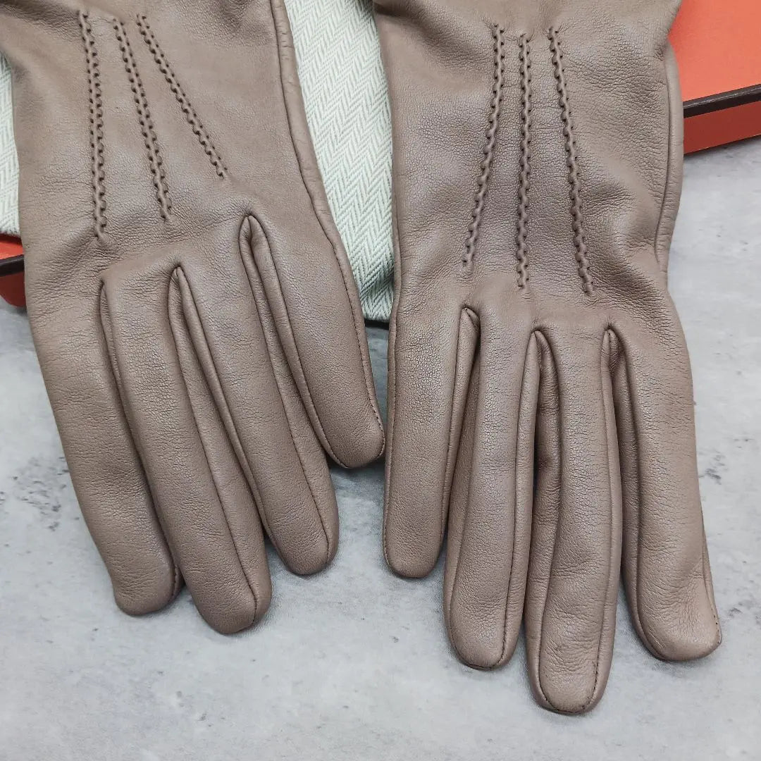 ✨ Beautiful condition✨ Hermes Lamb Leather Mink Silk Back 100% Long Gloves Gloves