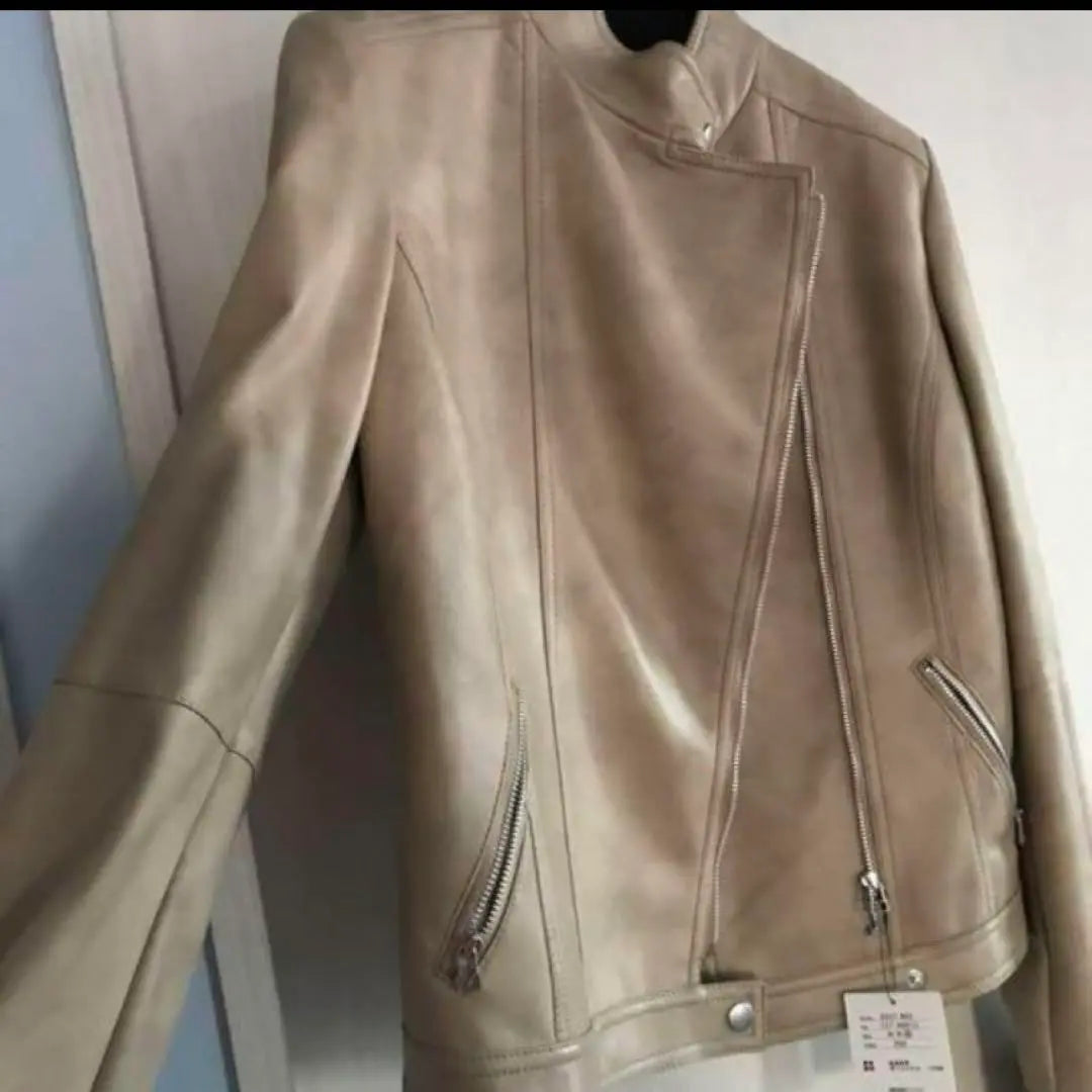 Nueva chaqueta de piel INDIVI riders beige