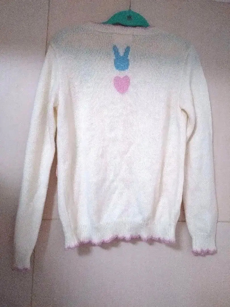 [Good condition✩] Nile Perch ♡ Hand-knitted rabbit embroidered knit cardigan (^^) ♡