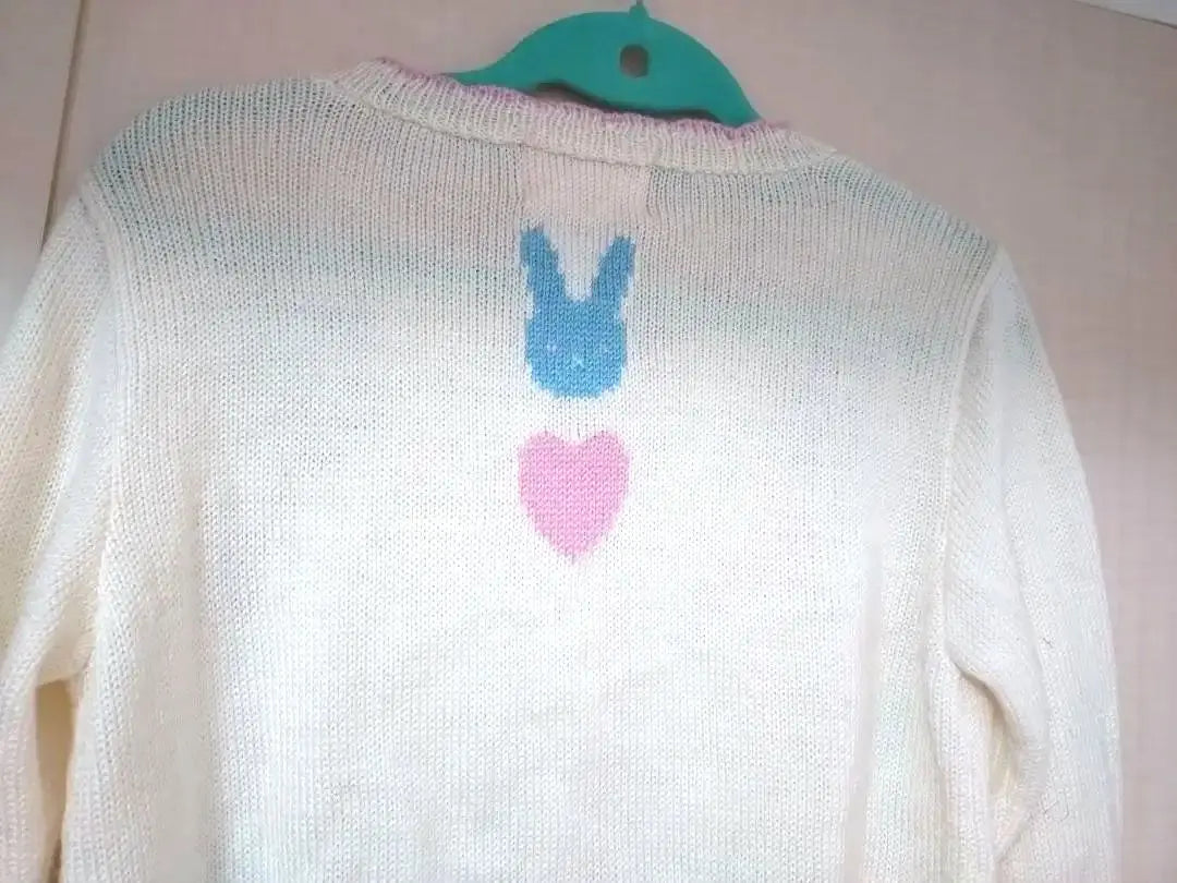 [Good condition✩] Nile Perch ♡ Hand-knitted rabbit embroidered knit cardigan (^^) ♡