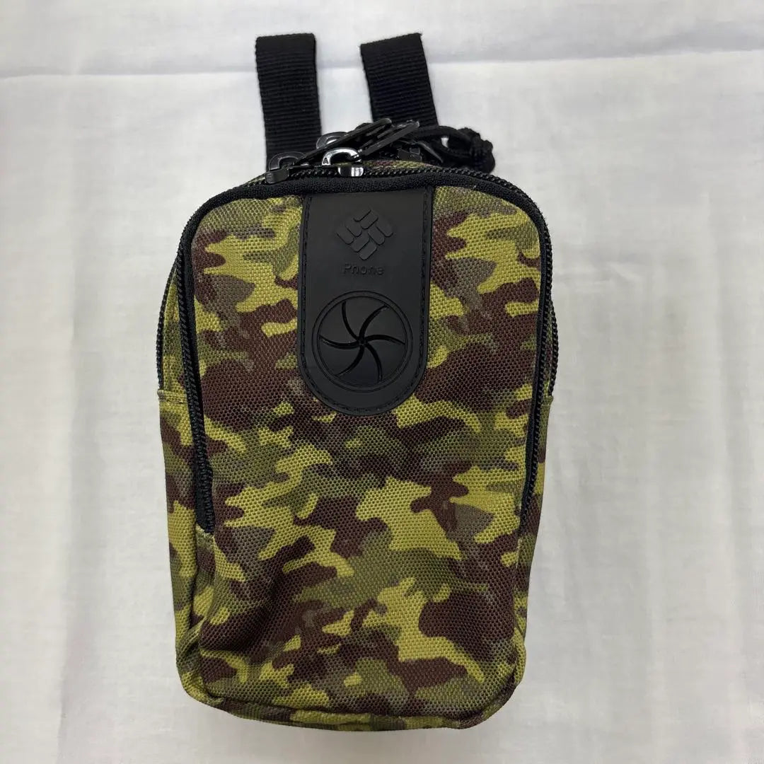 Columbia Camouflage Zipper Pouch