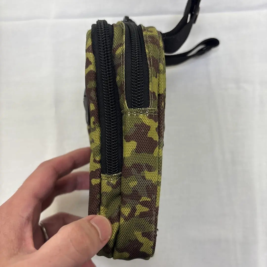 Columbia Camouflage Zipper Pouch