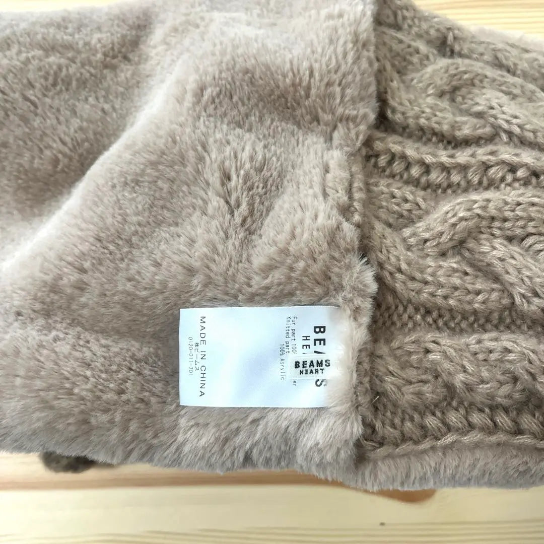 Good condition [BEAMS HEART] Beige cable knit neck warmer