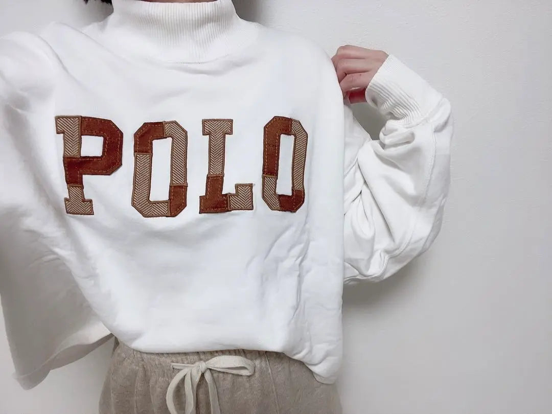 Ralph Lauren logo oversized mock neck sweatshirt white