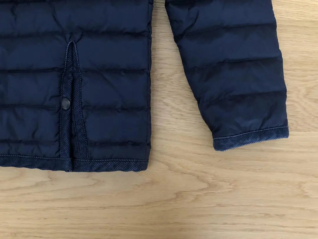 [Good Condition] Levi's Quilted Light Down Jacket S