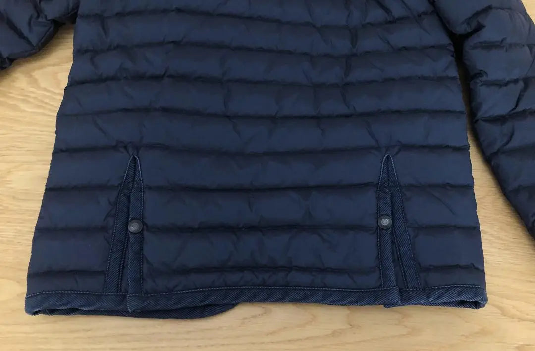 [Good Condition] Levi's Quilted Light Down Jacket S