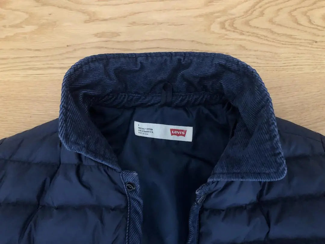 [Good Condition] Levi's Quilted Light Down Jacket S