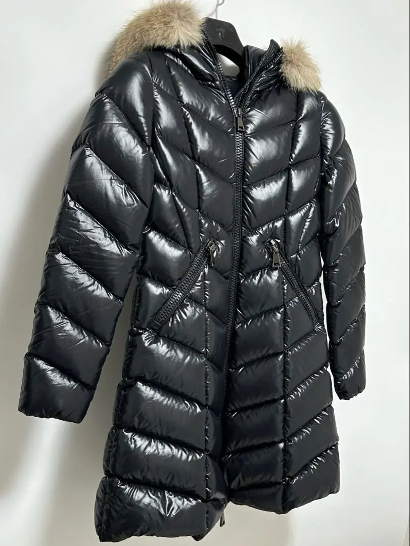 Excelente estado ✨ Moncler FULMARUS Fox Fur Feather Down 1