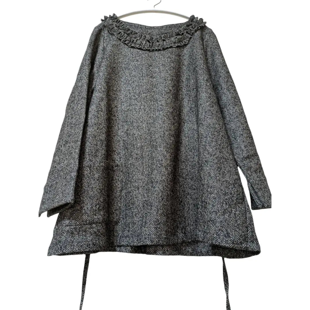 [Handmade] Tunic, thick, A-line, ruffled, long sleeves, wool, top, black