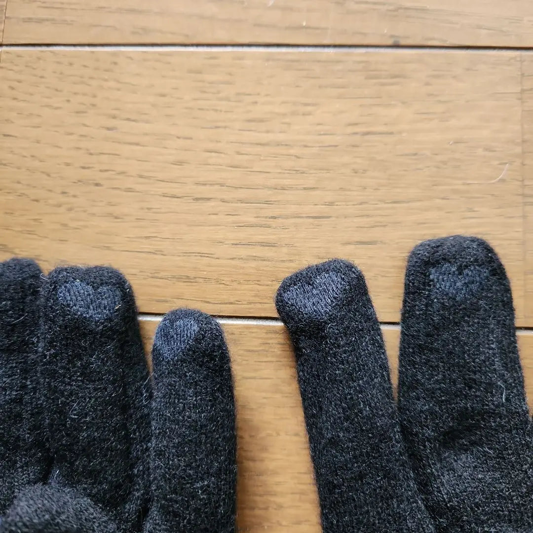 Afternoon Tea Living Room Black Gloves with Fur Heart Embroidery