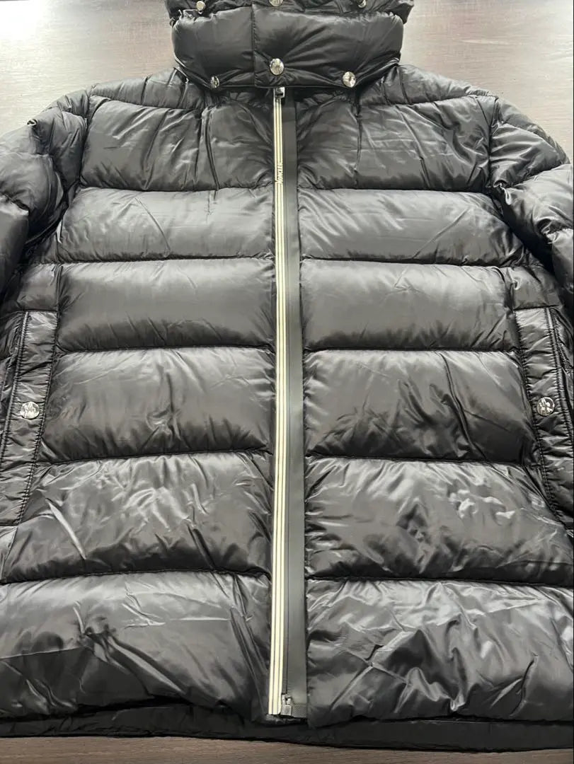 MONCLER rara chaqueta de plumón negra con capucha talla 5 | MONCLER 希少 ブラック ダウンジャケット フード付きサイズ5