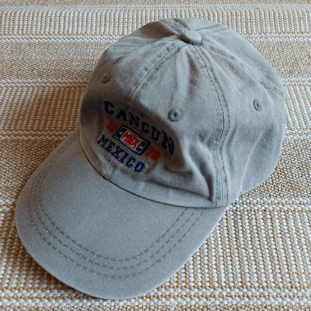 90s vintage unknown Souvenir Cap