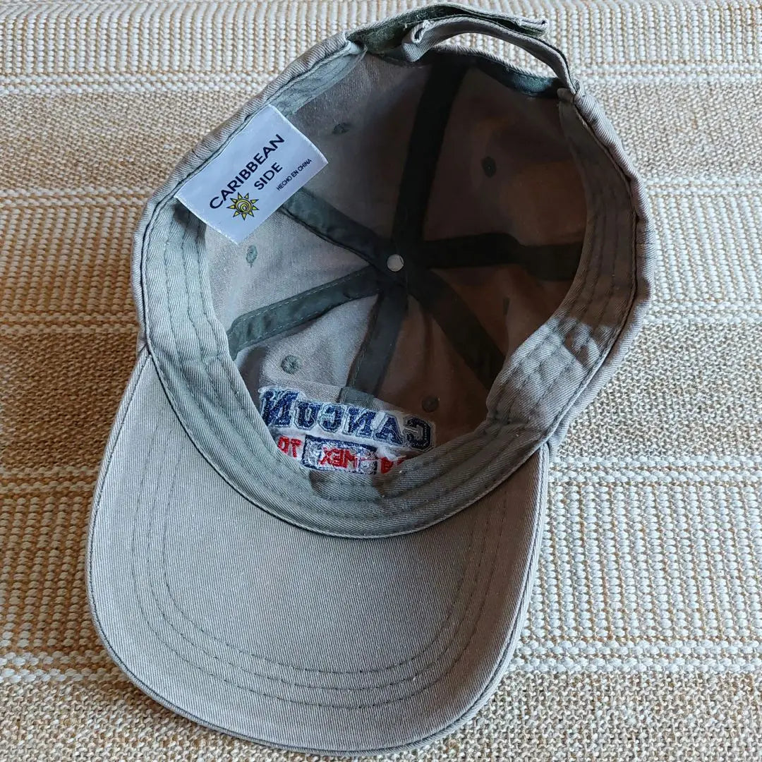 90s vintage unknown Souvenir Cap