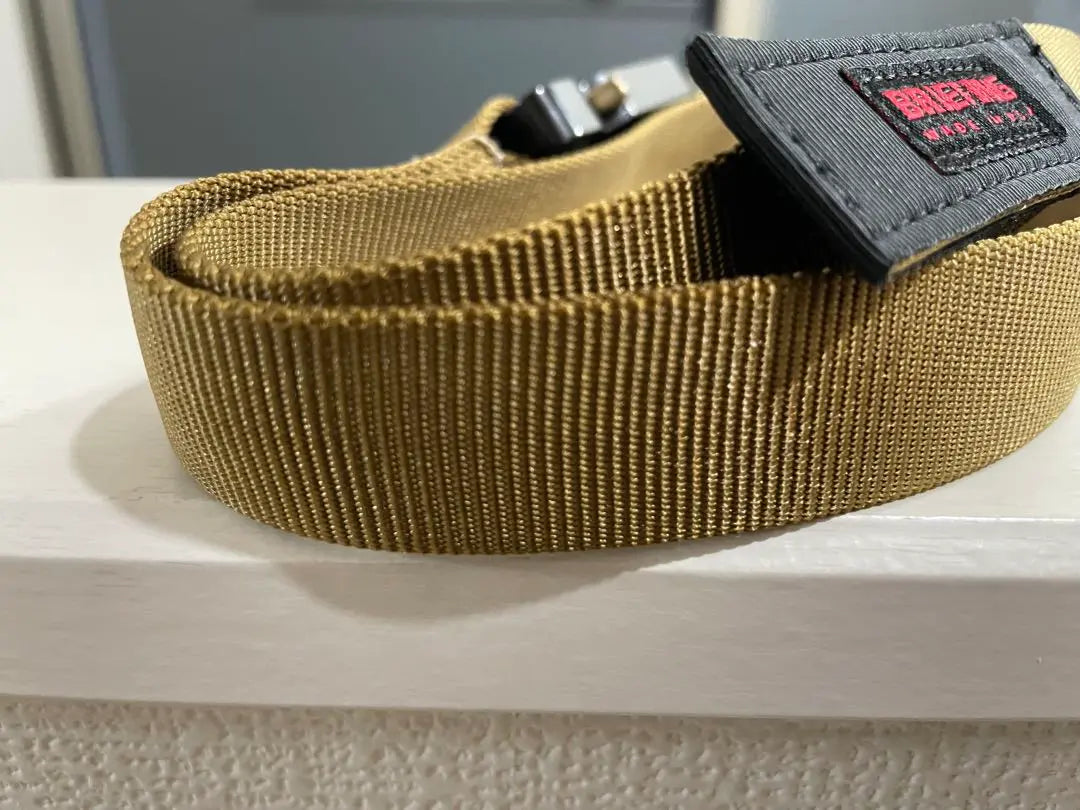 Briefing buckle belt